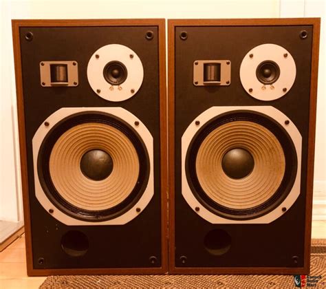 Pioneer HPM 40 Speakers In Great Condition For Sale Canuck Audio Mart