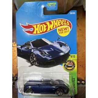 Hot wheels 風火輪美版吊卡現貨 17 Pagani Huayra roadster帕加尼風神敞篷跑車 蝦皮購物