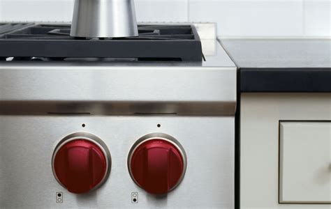 Gas Range Red Knobs