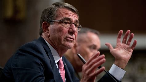 Ash Carter Defense Chief Who Opened Military Combat Jobs To Women Dies At 68 The National Desk