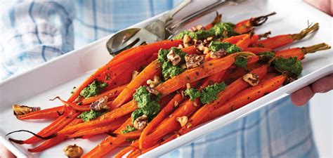 Carottes rôties avec pesto de fanes de carottes Sobeys Inc