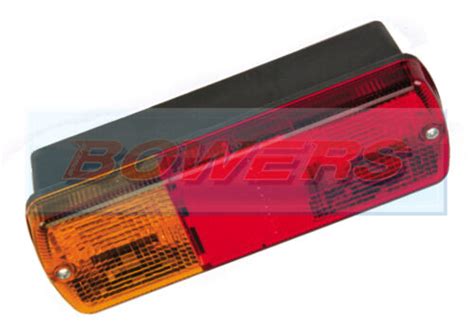 BRITAX 9004 REAR STOP TAIL INDICATOR LIGHT AS P06691 FOR IFOR WILLIAMS