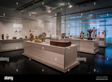 Gardiner Museum Interior Hi Res Stock Photography And Images Alamy