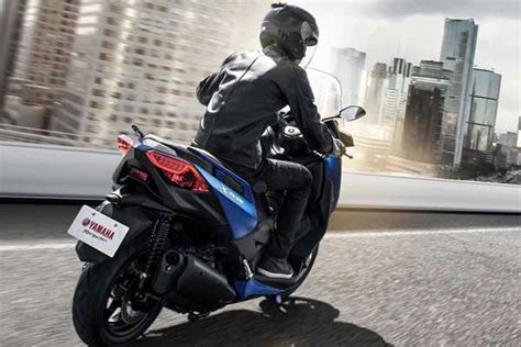 Yamaha XMax 2021 Sudah Euro 5 Ada Juga Opsi Warna Gres AutoFun