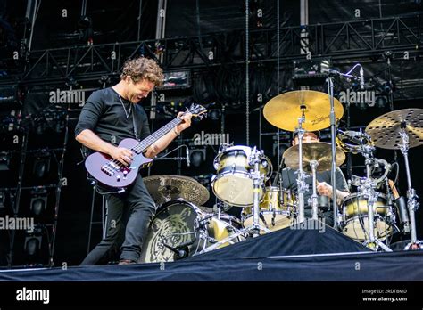 Royal Blood Show Hi Res Stock Photography And Images Alamy