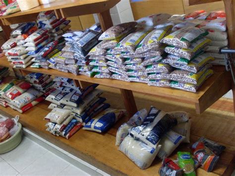 Hot Kengas Group Brasil COLECON CASA MADRE ASSUNTA MARCHETTI ENTREGA DOS ALIMENTOS