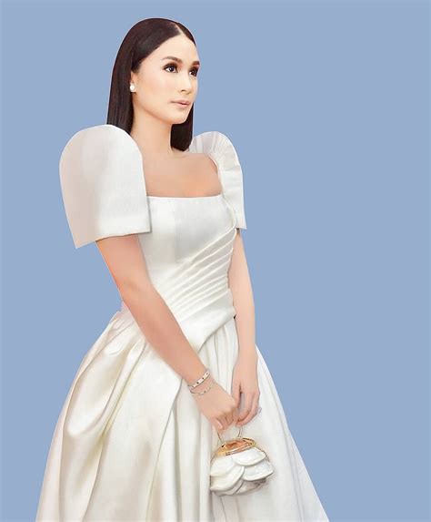 10 Filipiniana Wedding Dresses For Every Style Sinta And Co