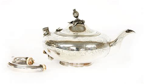 Lot 128 An Early Victorian Silver Teapot