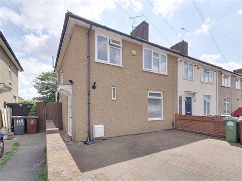 3 Bed End Terrace House For Sale In Maxey Road Dagenham Rm9 £480 000