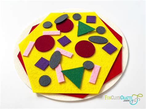 DIY Felt Shape Activity for Toddlers [Free Pattern] | Fun Cloth Crafts ...