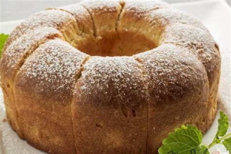 Il Ciambellone Della Suocera Sofficissimo E Con Solo 170 Calorie