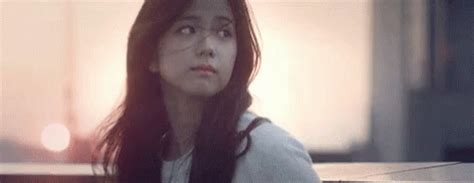 Jisoo Sad GIF - Jisoo Sad Black Pink - Discover & Share GIFs