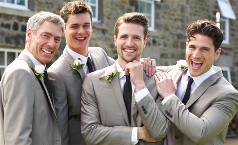How Should I Choose my Groomsmen? (with pictures) 