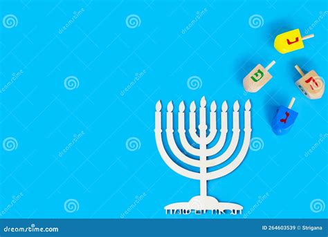 Conceito De Hanukkah De Feriado Judeu Menorah Tradicional Candelabrum