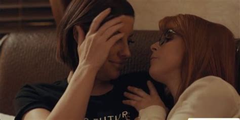 Prison Ladyguards Enjoys Pussy Licking Sovereign Syre Tnaflix