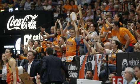 ValenciaBasket El Valencia Quiere Explotar Su Momento Y El Factor