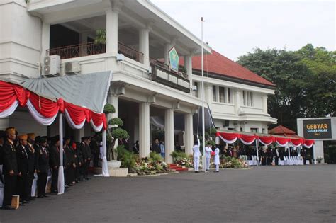 Malang Post Dandim 0833 Hadiri Upacara Peringatan Hari Pahlawan