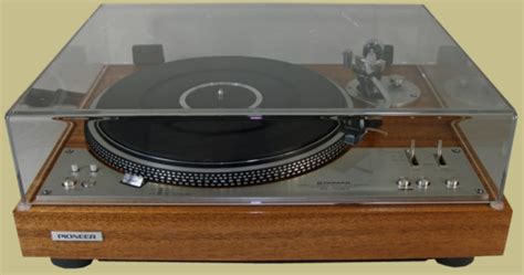 Pioneer PL-530 – Vintage Turntables