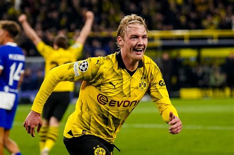 Julian Brandt Gọi giấc mơ về từ quá khứ xưa cũ