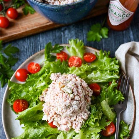 Mediterranean Chicken Quinoa Salad Amee S Savory Dish