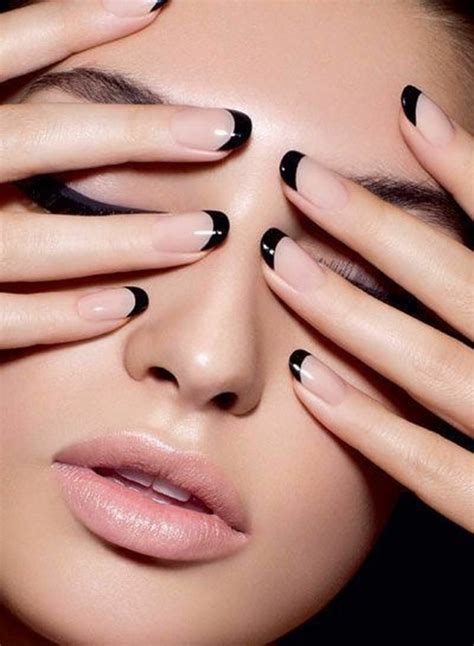 100 ideas fascinantes de uñas francesas decoradas según las top tendencias