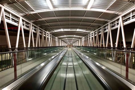 Gallery – Aquas | Forum Lighting