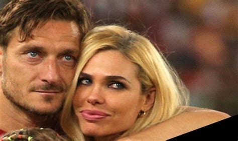 Divorzio Totti E Ilary Blasi La Nuova Decisione Scontenta Tutti E Due