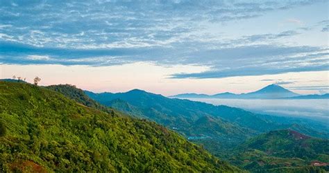 Reach Kerinci Beauty Of Bukit Kayangan Sky