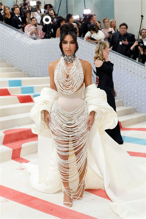 Las Perlas De Kim Kardashian En La Met Gala Ya Son Historia