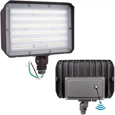 Dusk To Outdoor 100w Led Flood Light With Knuckle 140 Cuotas Sin