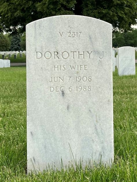 Dorothy J Kretschmar Hinrichs Find A Grave Memorial