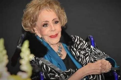 Silvia Pinal Es Hospitalizada Por Una Llaga En La Espalda Notigram