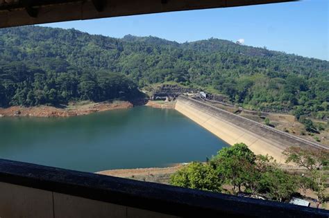 Kotmale Dam And Reservoir In Sri Lanka Lanka Excursions Holidays