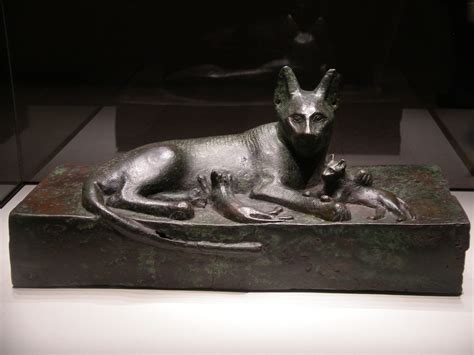 Egyptian Cat - World History Encyclopedia