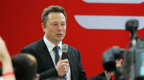 Elon Musk Auto Ibride Sono Solo Una Fase Il CEO Di Tesla Ha