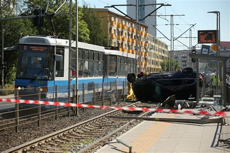 Tragiczny Wypadek Na Ul Grabiszy Skiej Po Czterech Godzinach Tramwaje