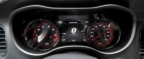 2015-dodge-charger-hellcat-dashboard-490w.jpg