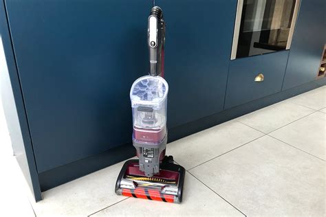 Shark Hoover Not Picking Up Heres How To Fix It