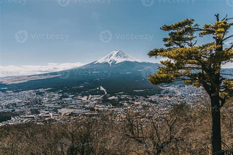 Mount Fuji Japan 22137997 Stock Photo at Vecteezy