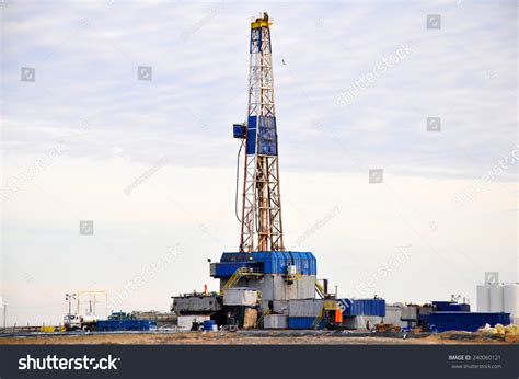 Land Drilling Rig Stock Photo 240060121 Shutterstock