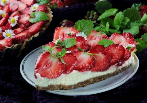 Tarta Z Mascarpone I Truskawkami Bez Pieczenia Doradcasmaku Pl