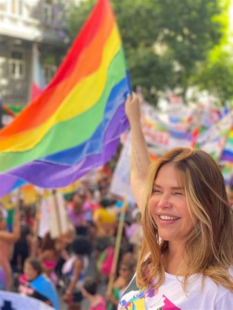 Los Famosos Que Asistieron A La Marcha Del Orgullo 2021 Gente Online