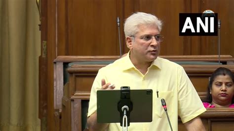 Delhi Budget Top Highlights Fm Kailash Gahlot Allocates