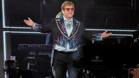 Elton John Achieves Elite Egot Status With Emmy Win Cnn