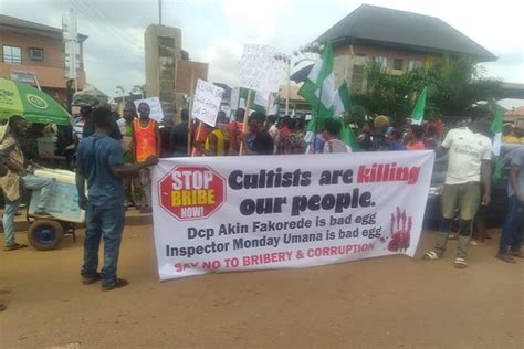 Women Protest Naked Against Alleged Killings Corruption In Anambra