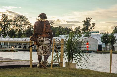 Discover Fijian Art & Life in the Pacific in this Impressive Exhibition