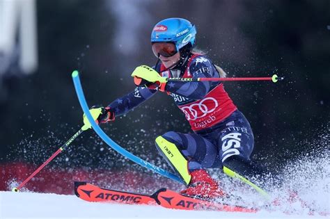 Ski Alpin Mikaela Shiffrin En Tête Après La Première Manche Du Slalom