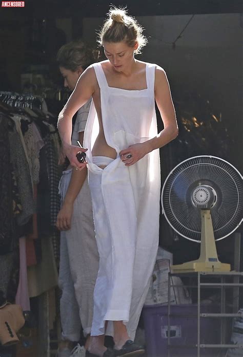 Naked Amber Heard Added By Charlipon