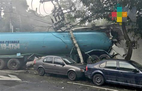 Pipa Se Impacta Contra 18 Autos En Constituyentes Hay Cuatro Muertos Y