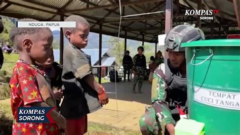 Tuntaskan Stunting Satgas Yonif Raider 321 Kostrad Buka Layanan